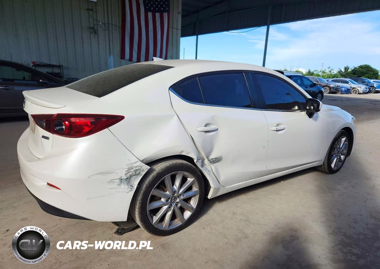 2017 Mazda 3 Touring VIN:3MZBN1V76HM131395 - 3