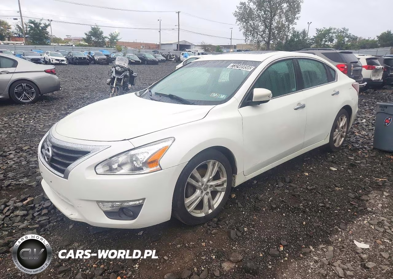 2013 Nissan Altima 3.5 S – zdjęcie 1 z 12