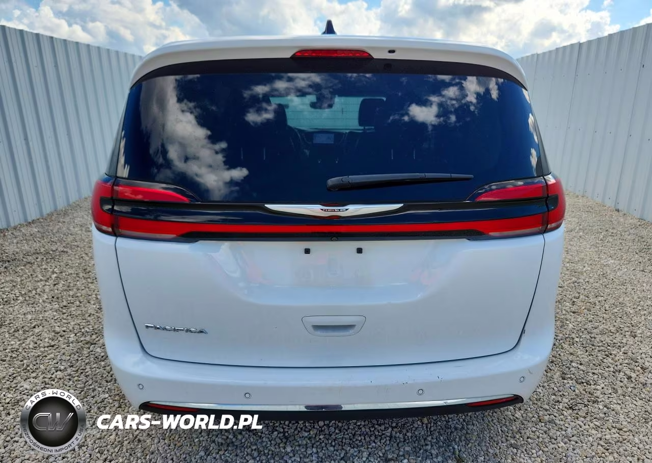 2024 Chrysler Pacifica Touring L VIN:2C4RC1BG7RR125045 - 6