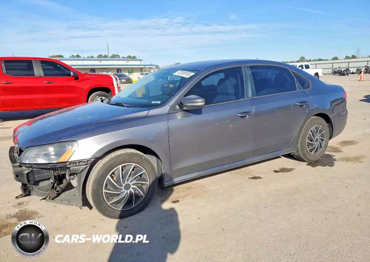 2014 Volkswagen Passat S