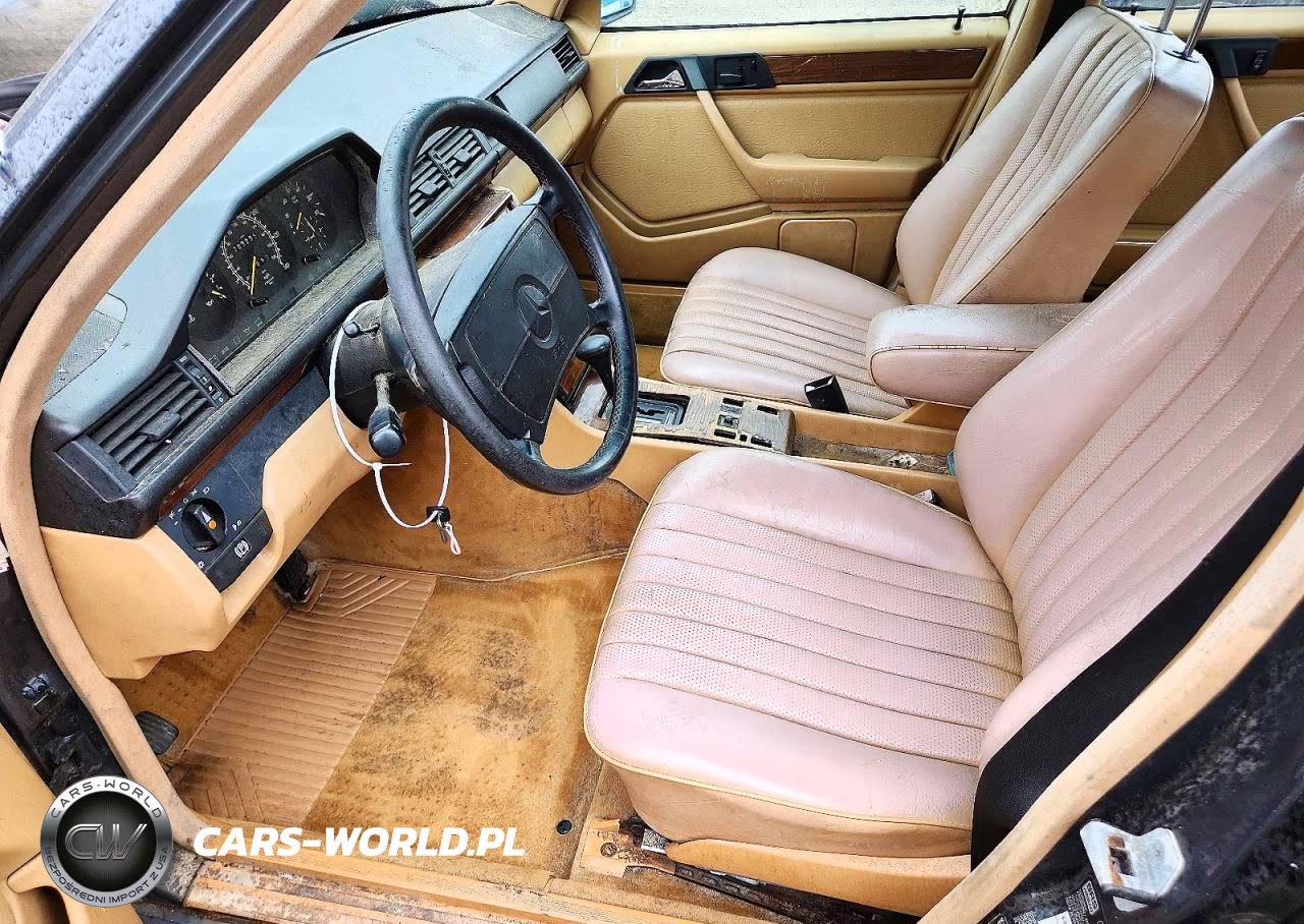 1990 Mercedes-Benz 300 D VIN:WDBEB28D6LB251969 - 7