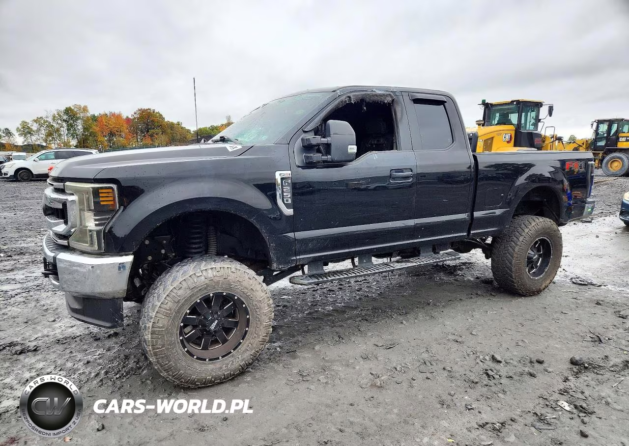 2022 Ford F250 Super Duty – zdjęcie 1 z 13