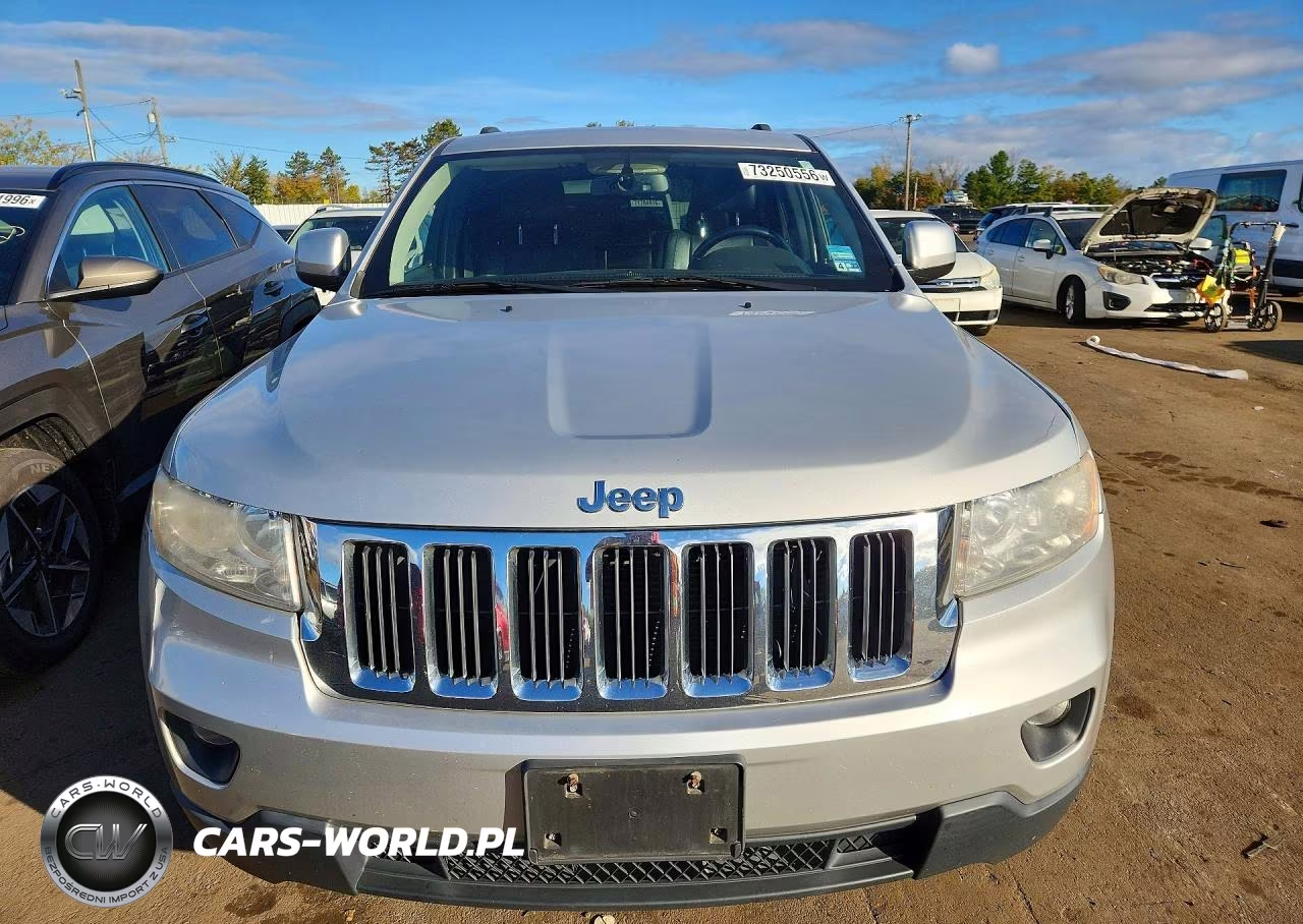 2013 Jeep Grand Cherokee Laredo VIN:1C4RJFAG4DC532696 - 5