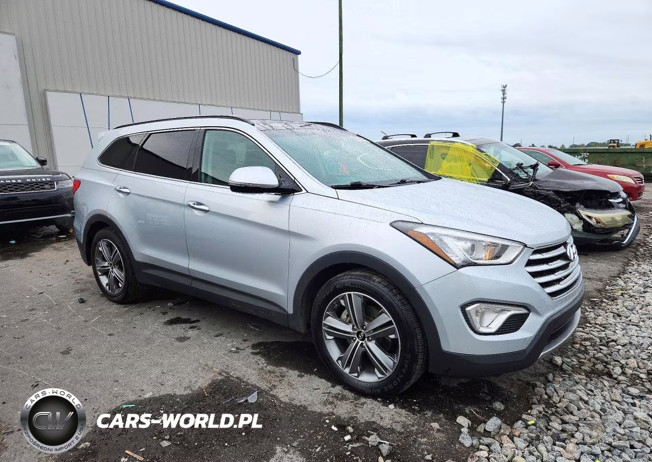 2015 Hyundai Santa Fe Gls VIN:KM8SR4HF5FU123904 - 4