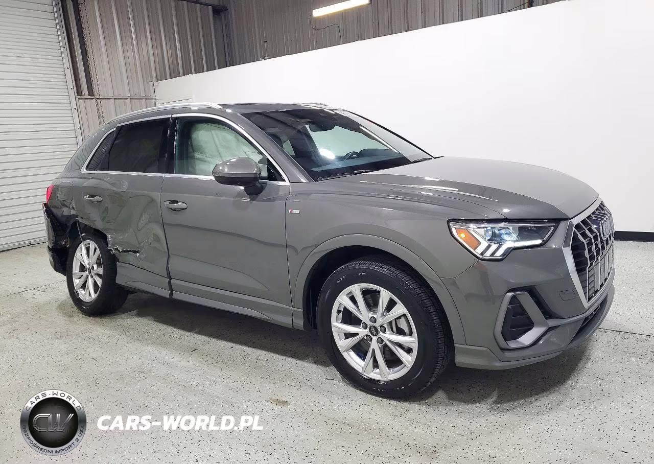 2025 Audi Q3 Premium S Line 45 VIN:WA1DECF35S1018183 - 4