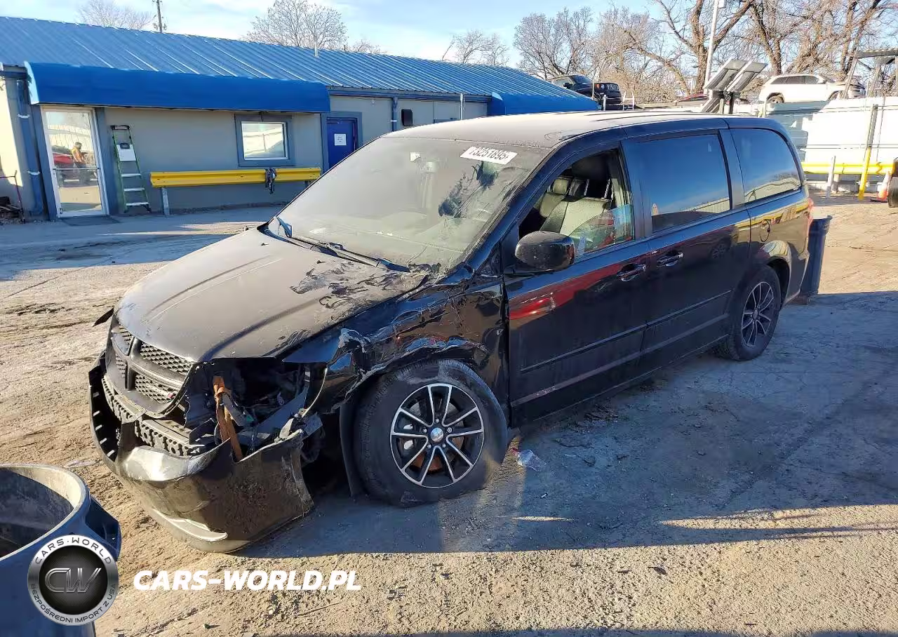 2016 Dodge Grand Caravan R-T