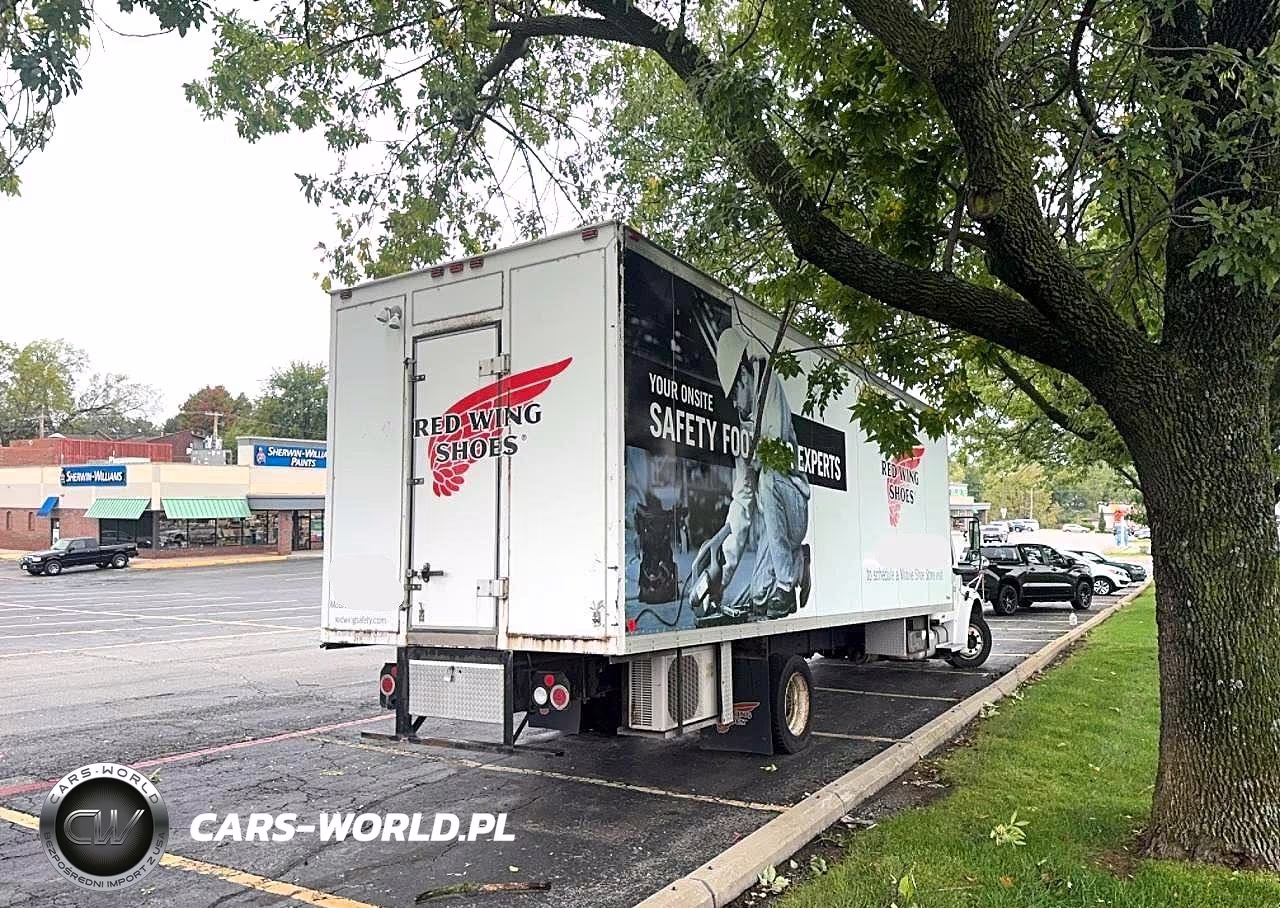2005 Freightliner M2 Box Truck VIN:1FVACWCT55HU28213 - 4