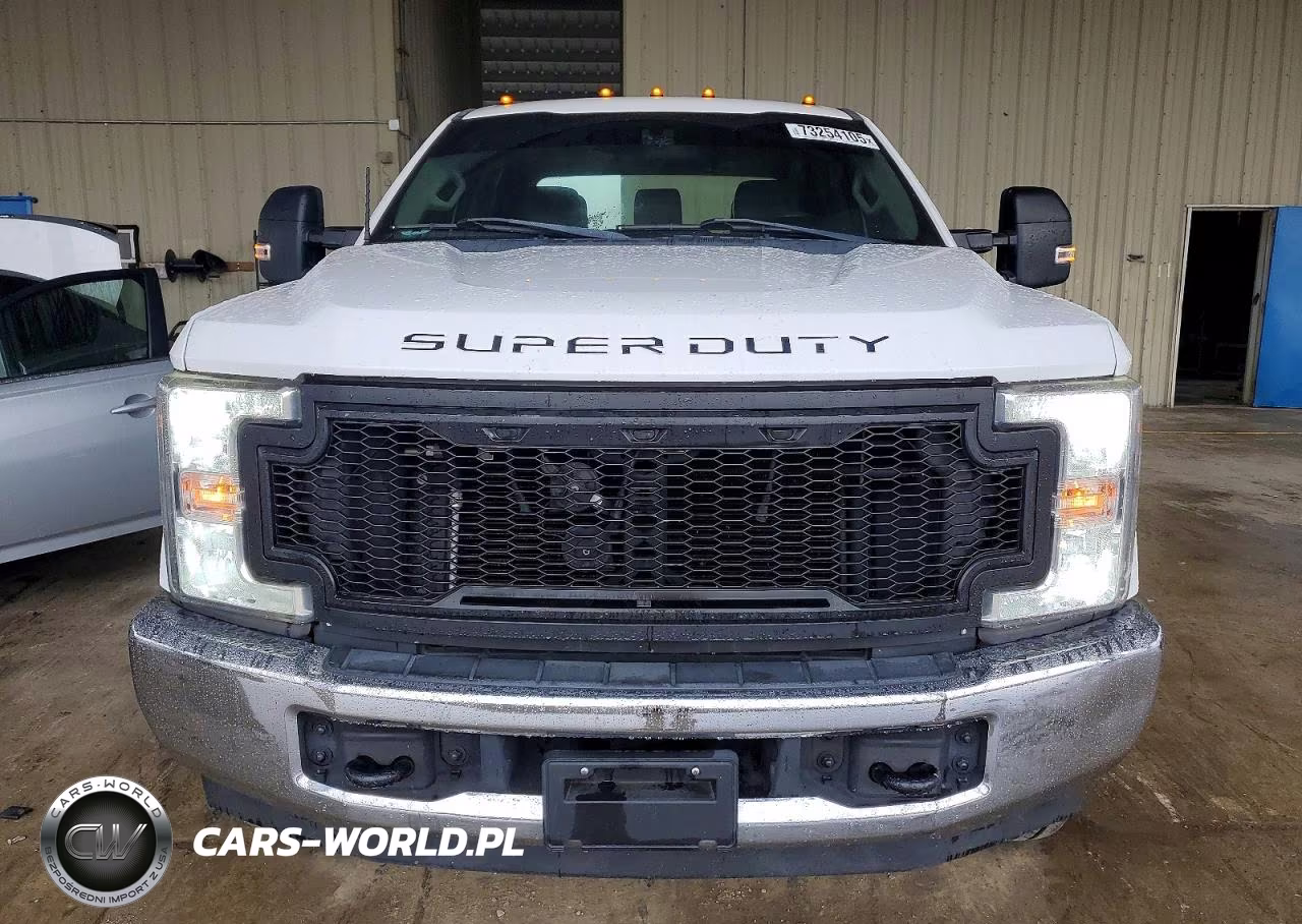 2018 Ford F250 Super Duty VIN:1FT7W2A68JEC87166 - 5
