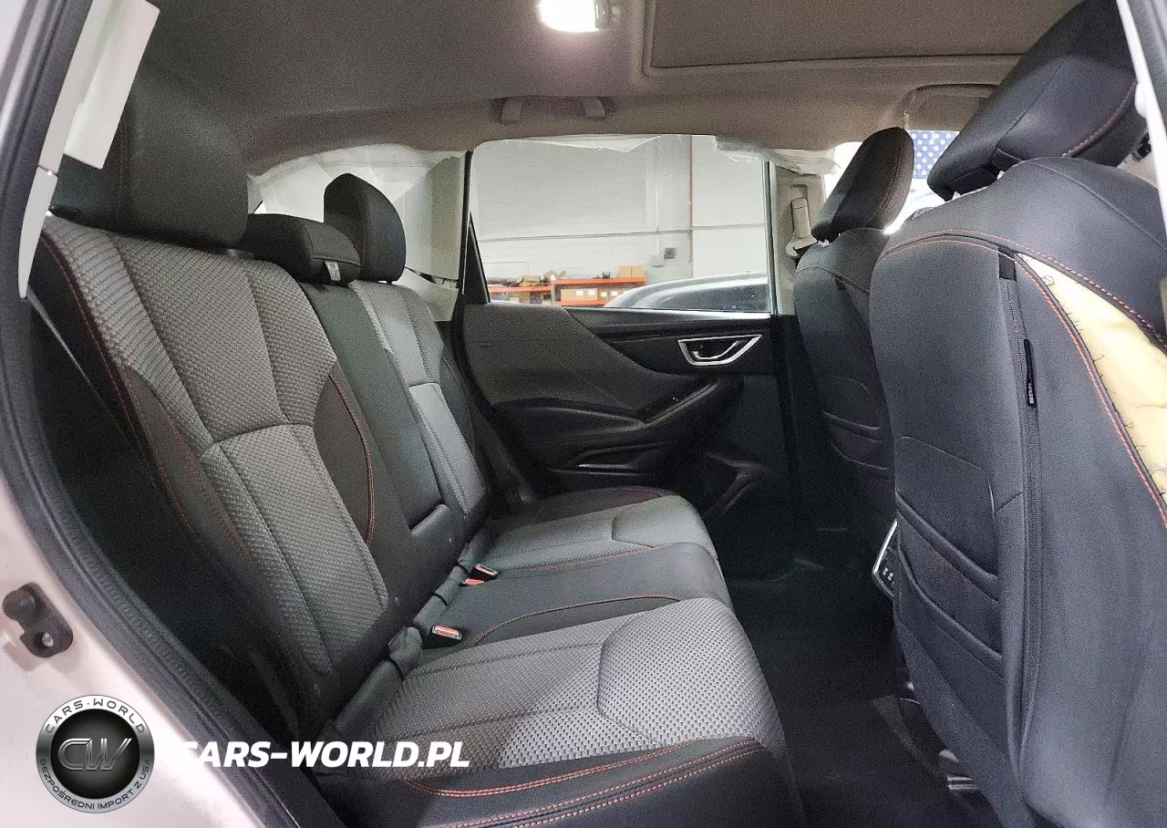 2019 Subaru Forester Sport VIN:JF2SKAKC6KH448720 - 11