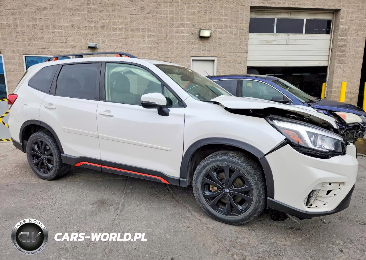 2019 Subaru Forester Sport VIN:JF2SKAKC6KH448720 - 4