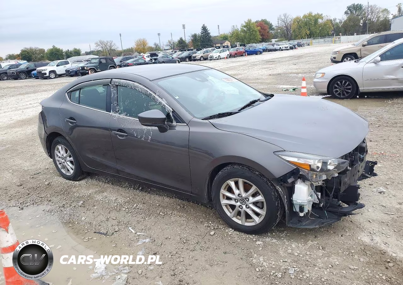 2018 Mazda 3 Sport VIN:3MZBN1U73JM264848 - 4