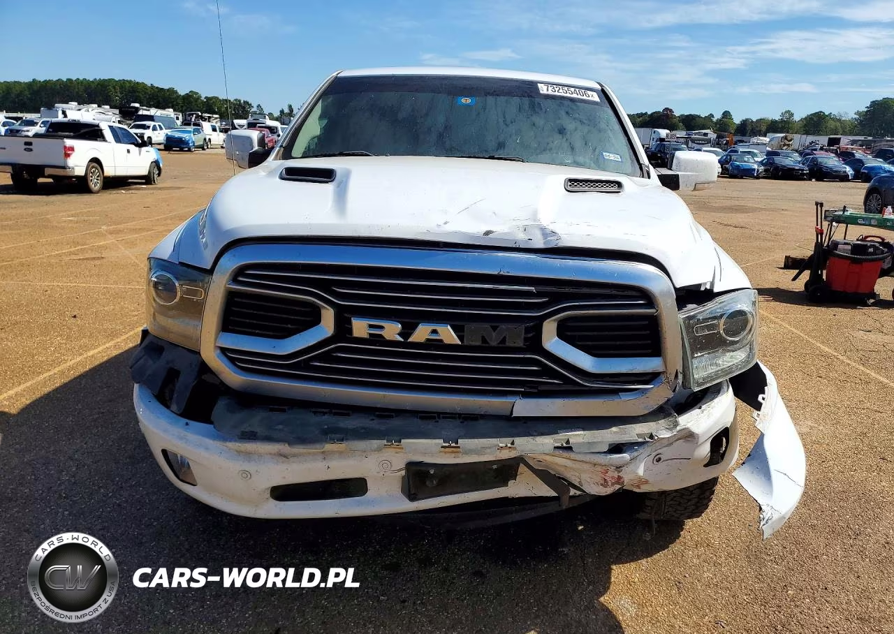 2018 Ram 1500 Longhorn VIN:1C6RR7PT4JS163608 - 5