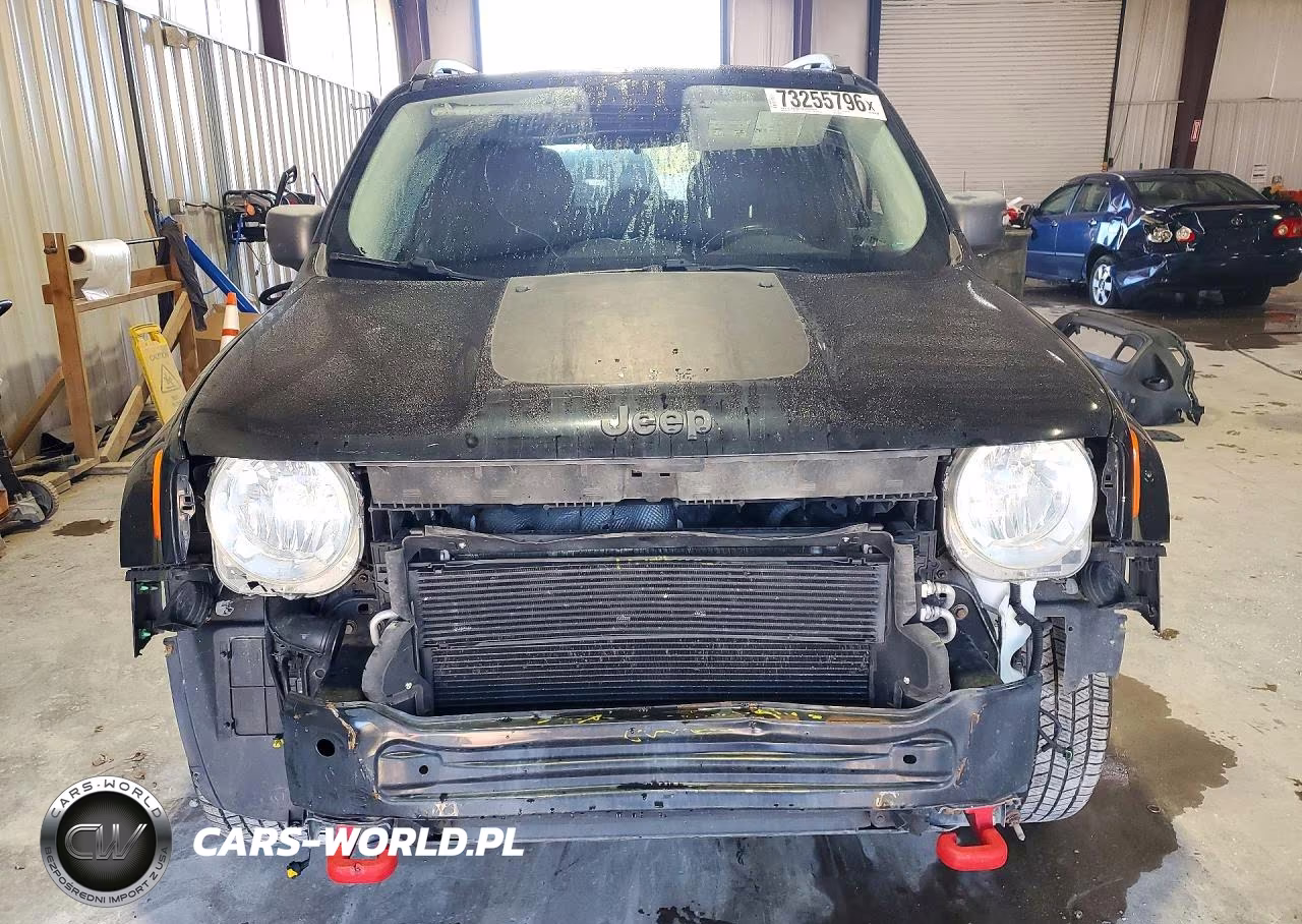 2015 Jeep Renegade Trailhawk VIN:ZACCJBCT3FPC08808 - 5