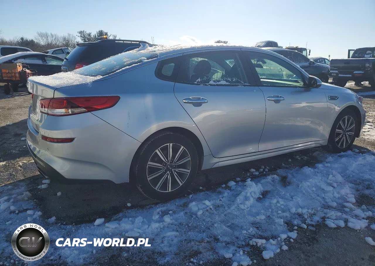 2019 Kia Optima Lx VIN:5XXGT4L37KG370673 - 3