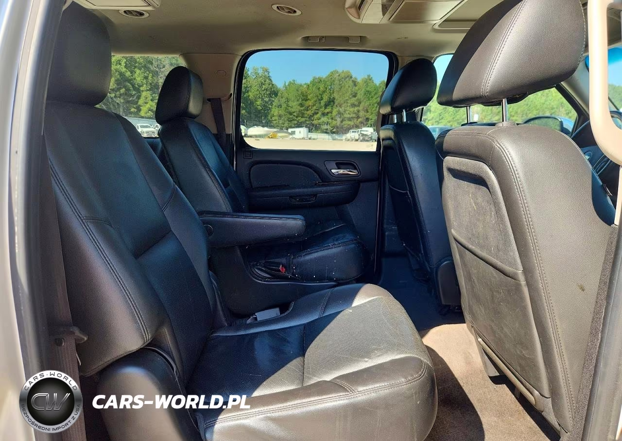 2012 Chevrolet Suburban 1500 Ltz VIN:1GNSKKE74CR182183 - 11