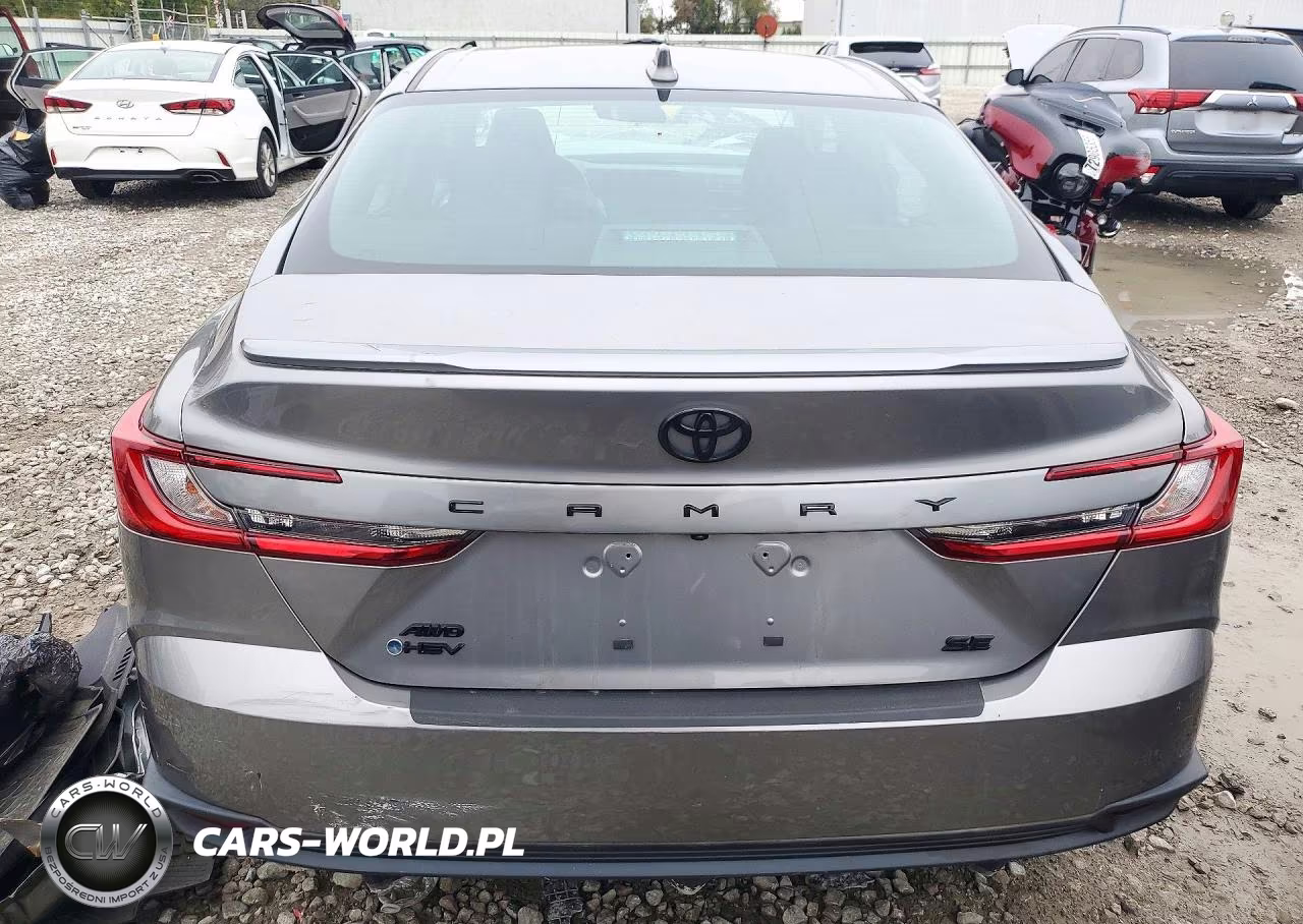 2025 Toyota Camry Se VIN:4T1DBADK8SU504641 - 6