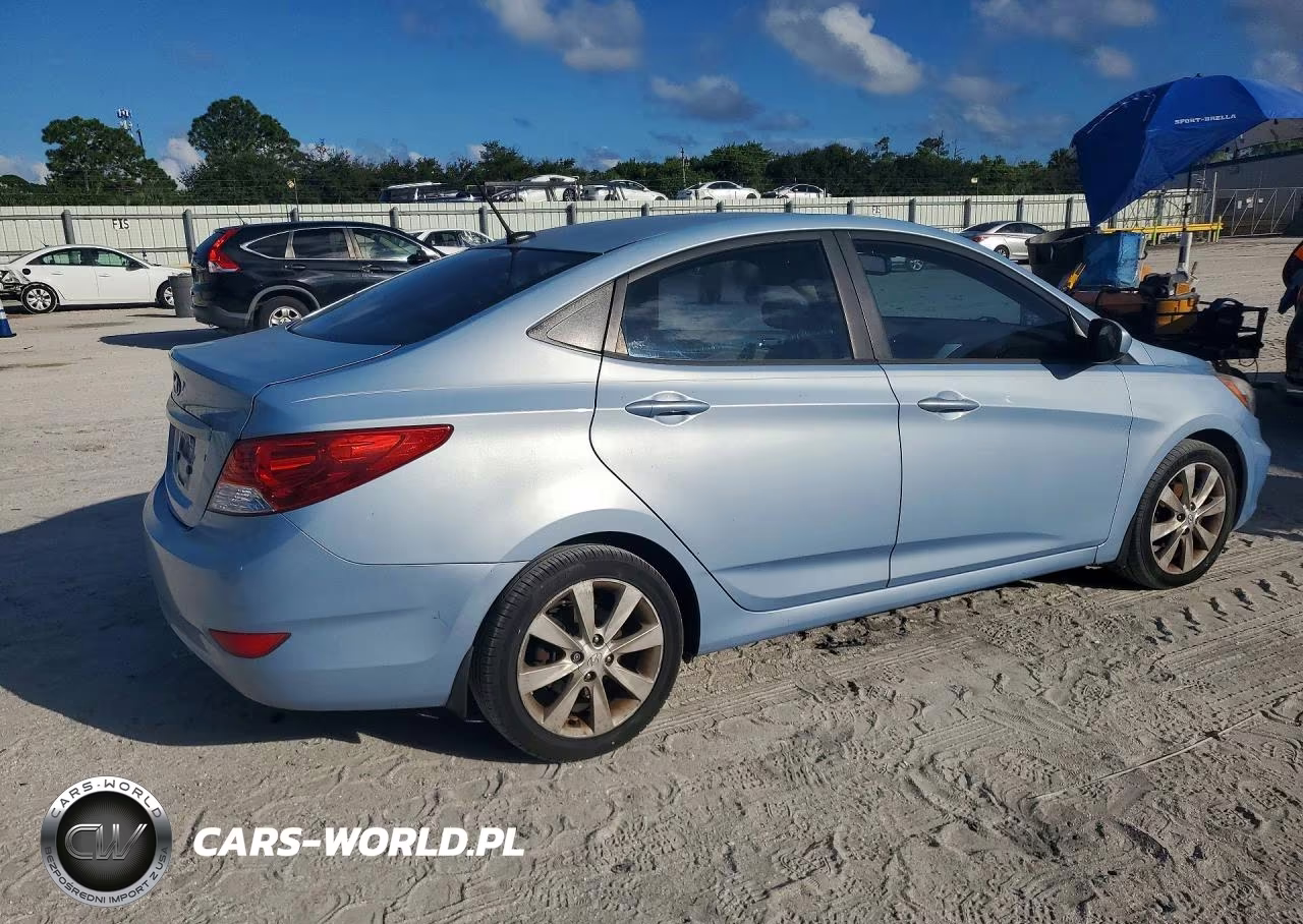 2012 Hyundai Accent Gls VIN:KMHCU4AE3CU132505 - 3