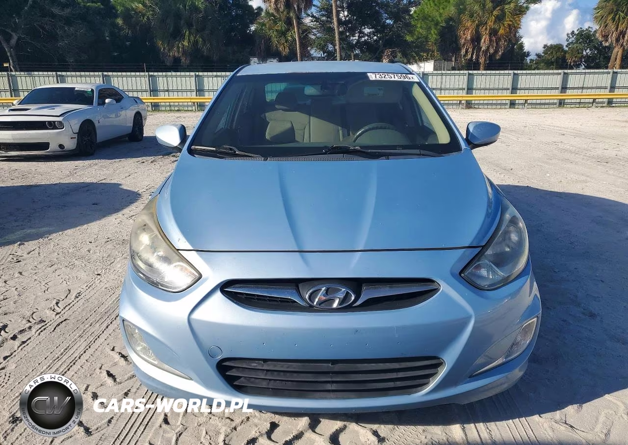 2012 Hyundai Accent Gls VIN:KMHCU4AE3CU132505 - 5