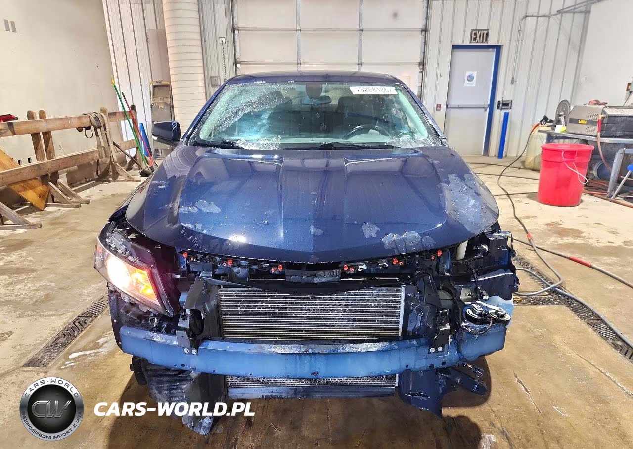 2018 Chevrolet Impala Lt VIN:2G1105S39J9175095 - 5