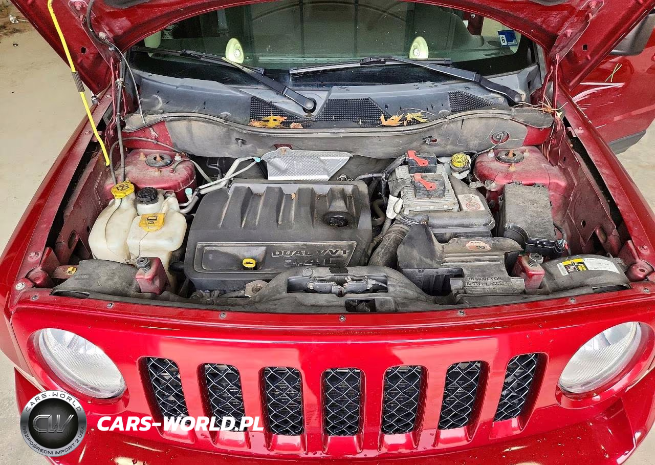 2016 Jeep Patriot Sport VIN:1C4NJRBB5GD512376 - 12