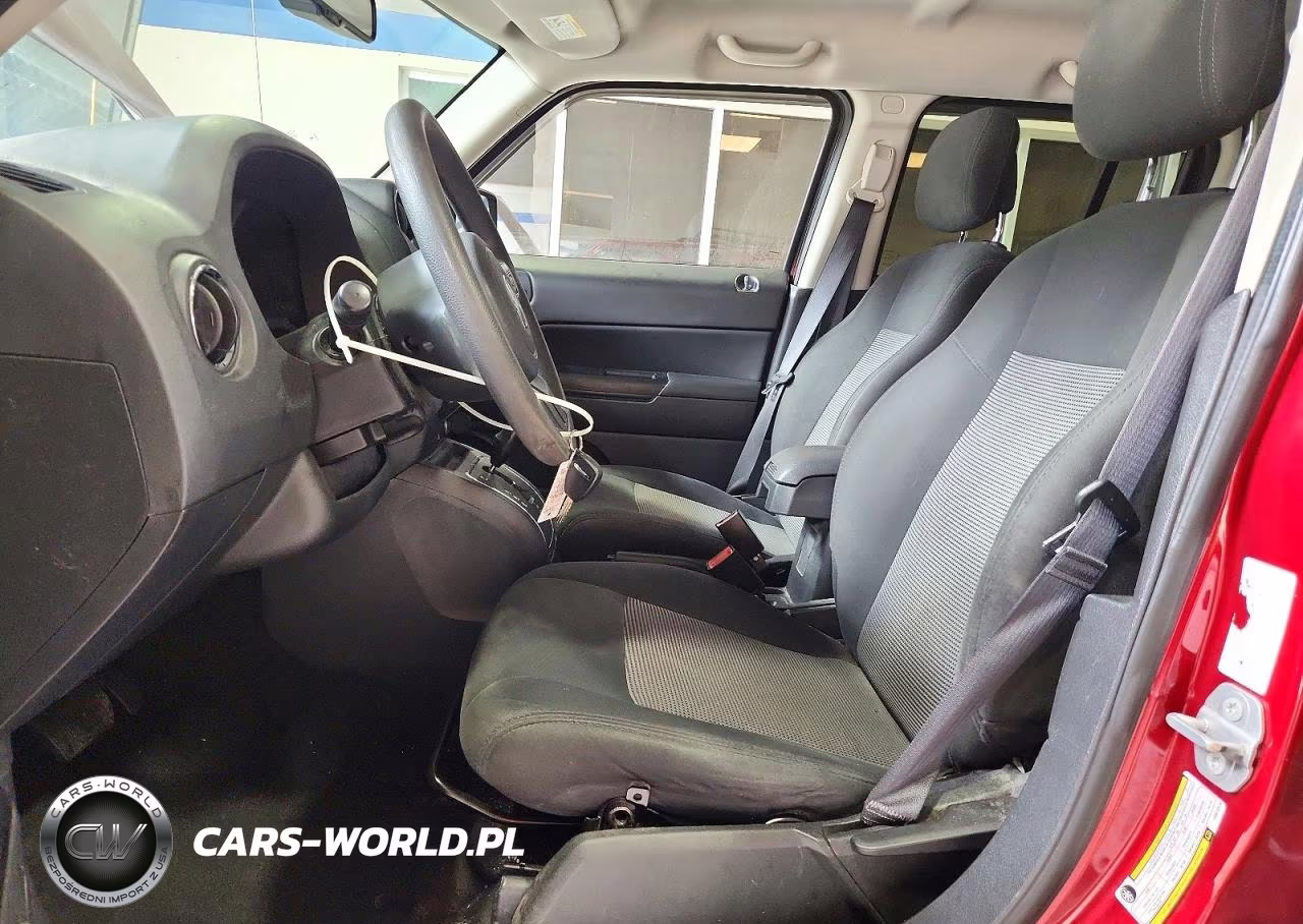 2016 Jeep Patriot Sport VIN:1C4NJRBB5GD512376 - 7