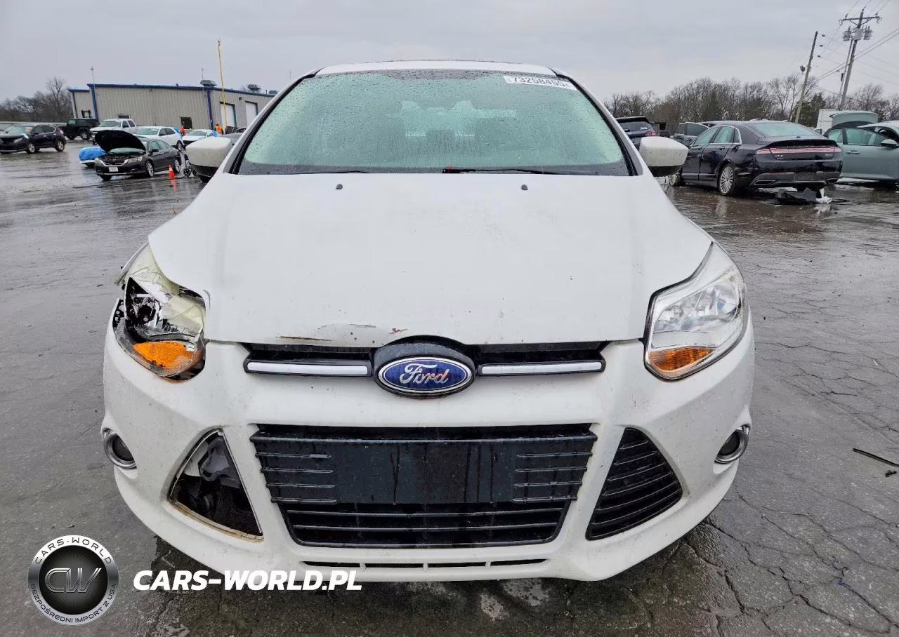 2012 Ford Focus Se VIN:1FAHP3F20CL399980 - 5