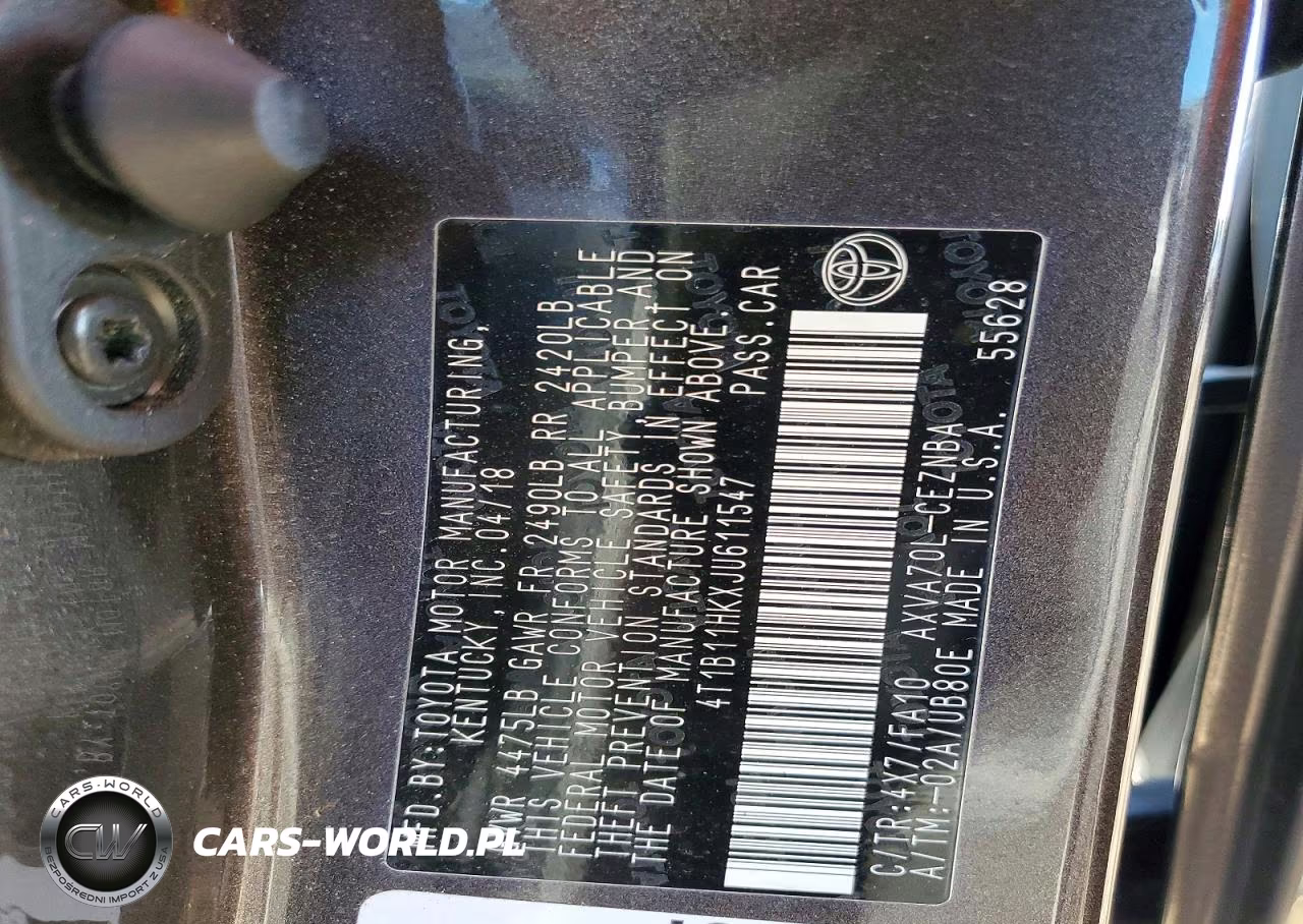 2018 Toyota Camry Le VIN:4T1B11HKXJU611547 - 12
