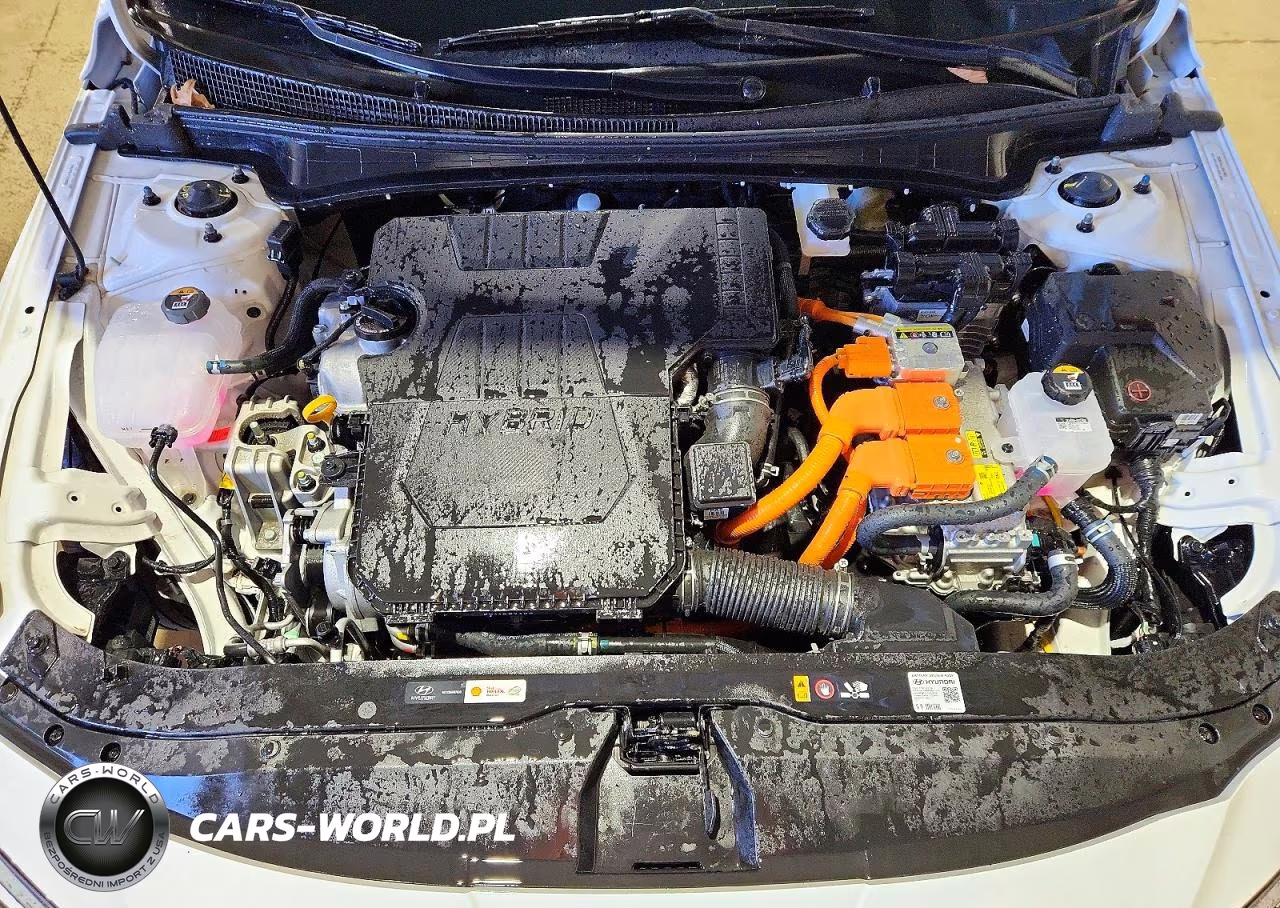 2026 Hyundai Elantra Hybrid Blue VIN:KMHLM4DJ7TU190352 - 11