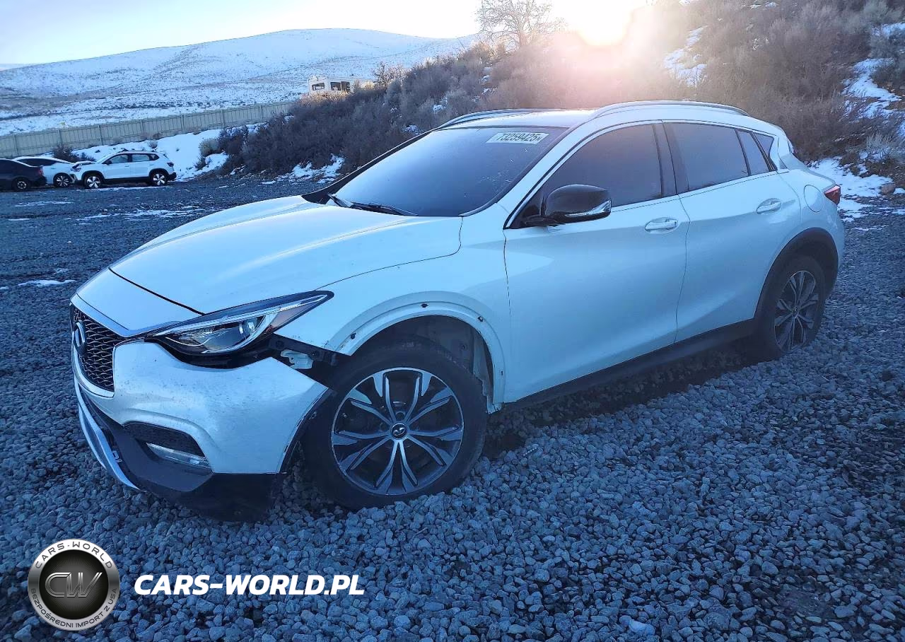 2017 Infiniti Qx30 Base