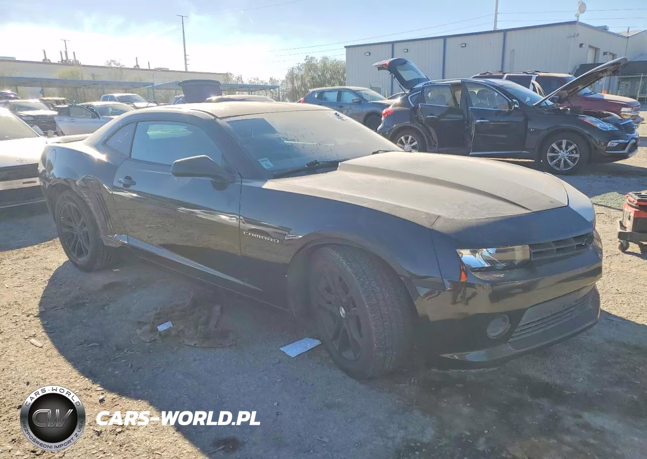 2015 Chevrolet Camaro Ls VIN:2G1FA1E37F9221196 - 4