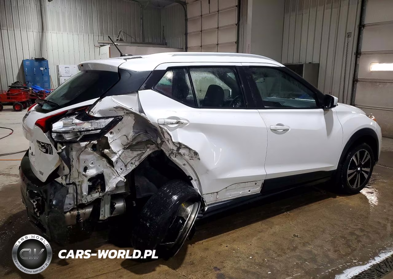 2020 Nissan Kicks Sv VIN:3N1CP5CV7LL532577 - 3