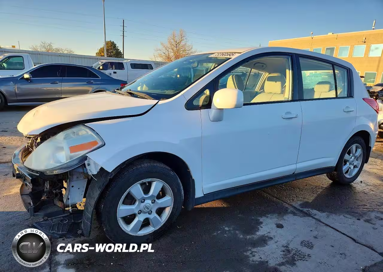 2009 Nissan Versa 1.8 S