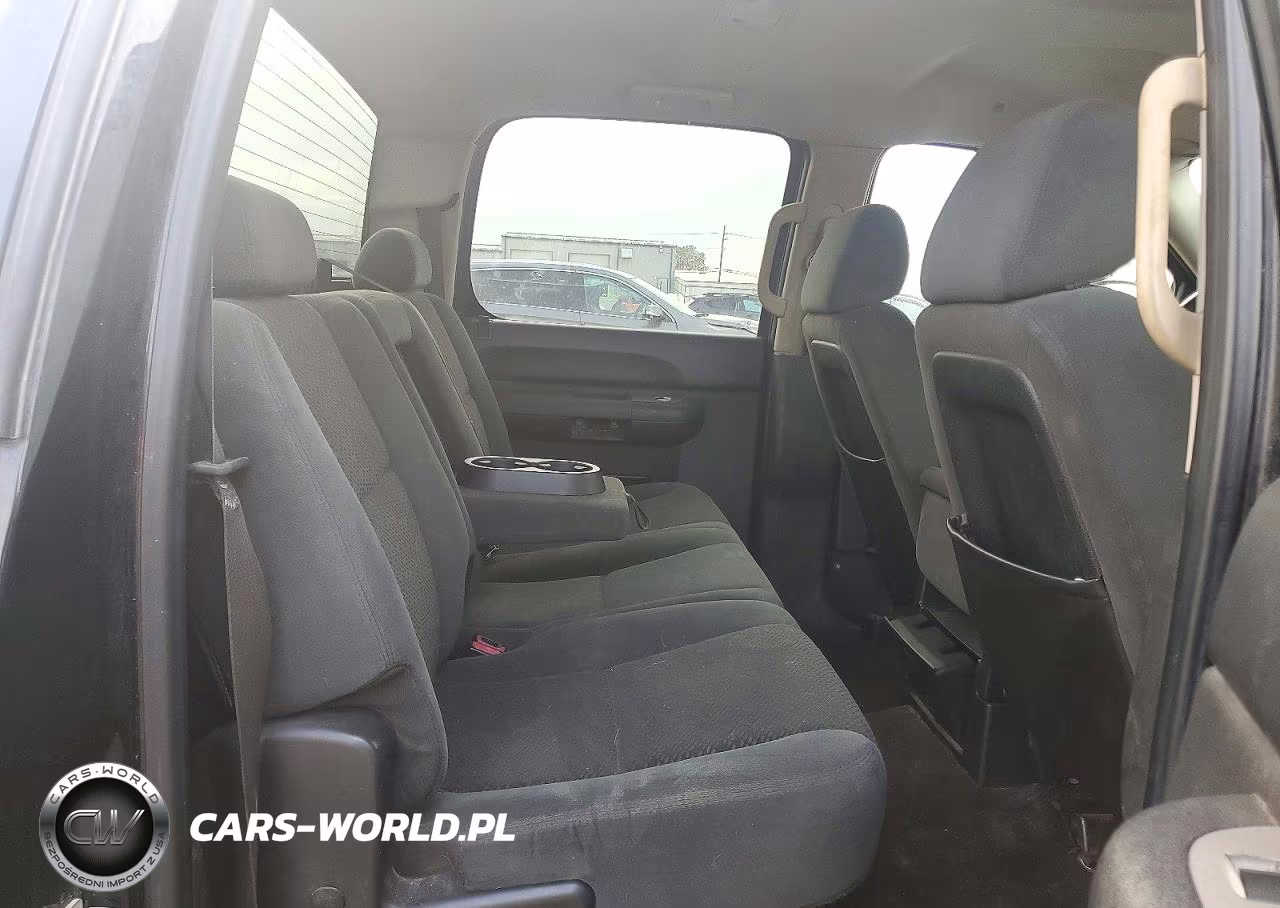 2008 Chevrolet Silverado K1500 VIN:3GCEK133X8G290542 - 10