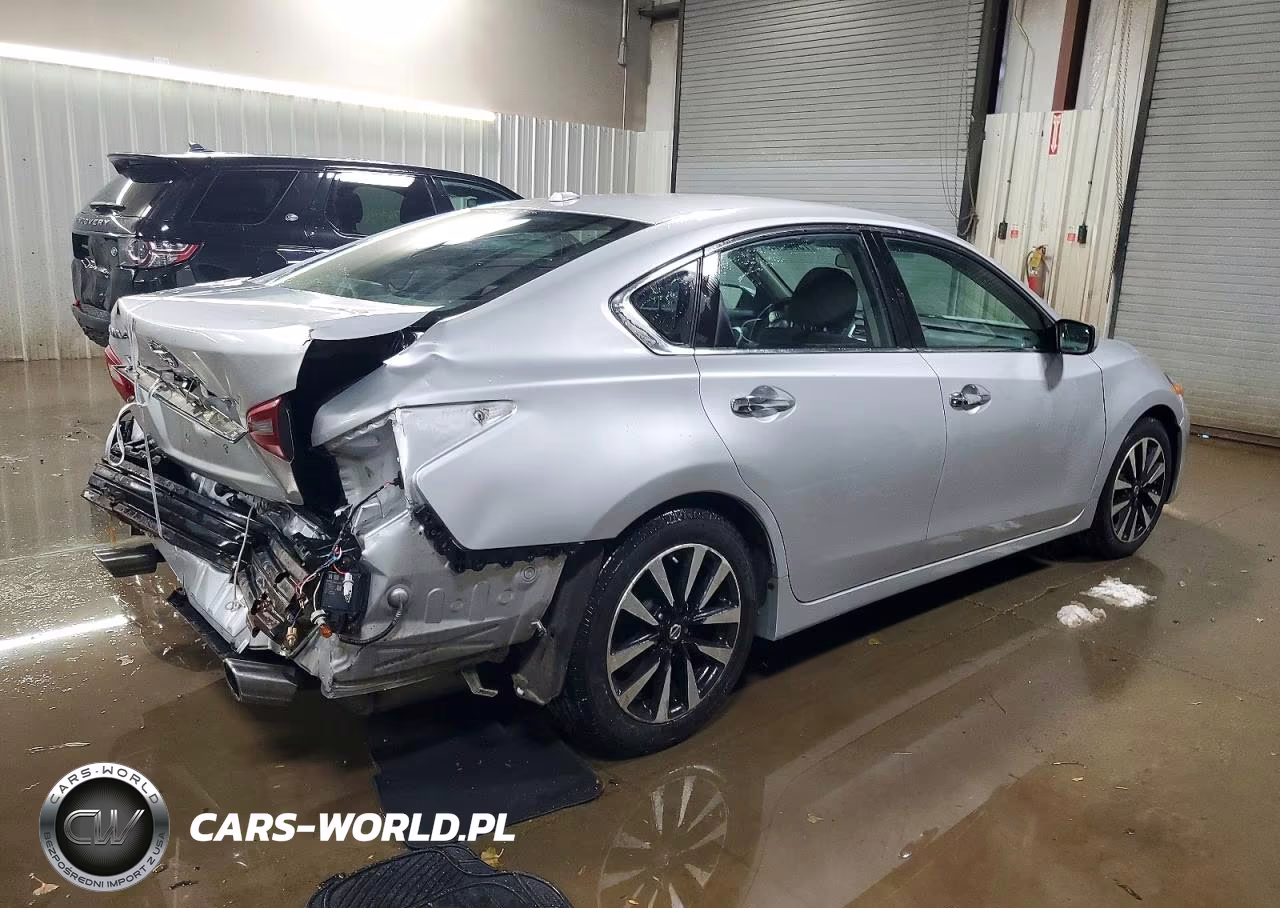 2018 Niss Altima 2.5 Sv VIN:1N4AL3AP7JC247207 - 3