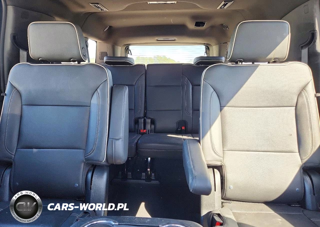 2023 Chevrolet Suburban C1500 Premier VIN:1GNSCFKD3PR116325 - 10
