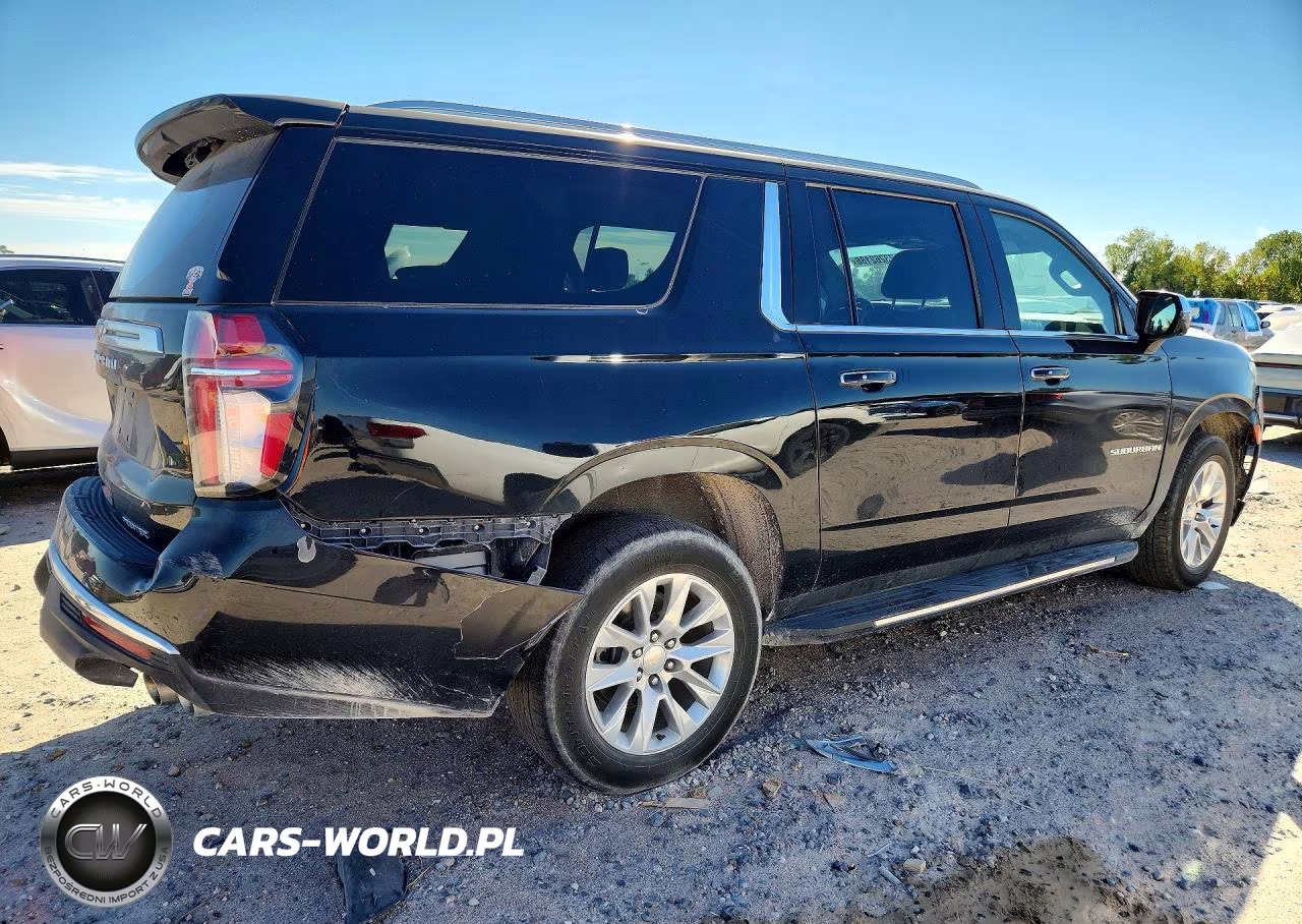 2023 Chevrolet Suburban C1500 Premier VIN:1GNSCFKD3PR116325 - 3