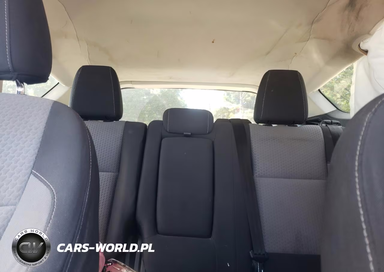 2017 Ford Escape Se VIN:1FMCU0GD8HUB45653 - 10