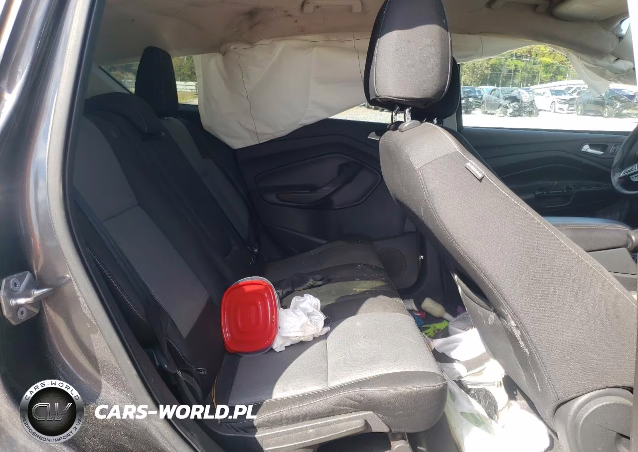 2017 Ford Escape Se VIN:1FMCU0GD8HUB45653 - 11