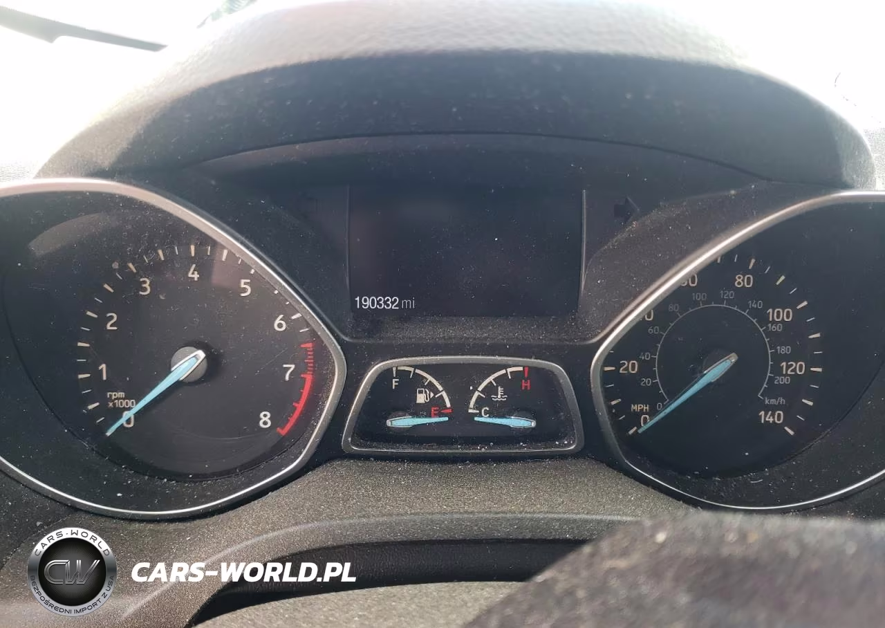 2017 Ford Escape Se VIN:1FMCU0GD8HUB45653 - 9