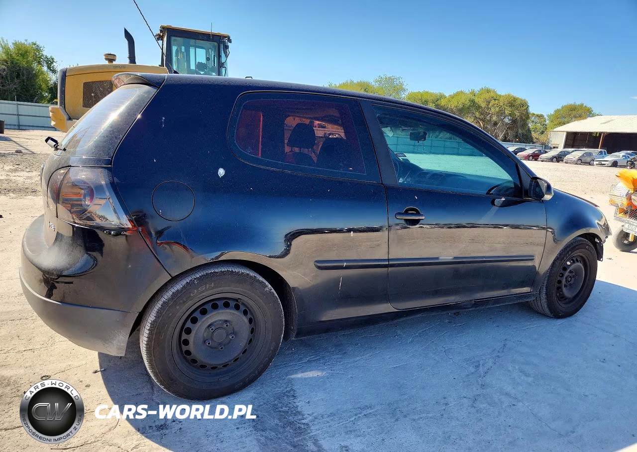 2009 Volkswagen Rabbit VIN:WVWBA71K59W083398 - 3