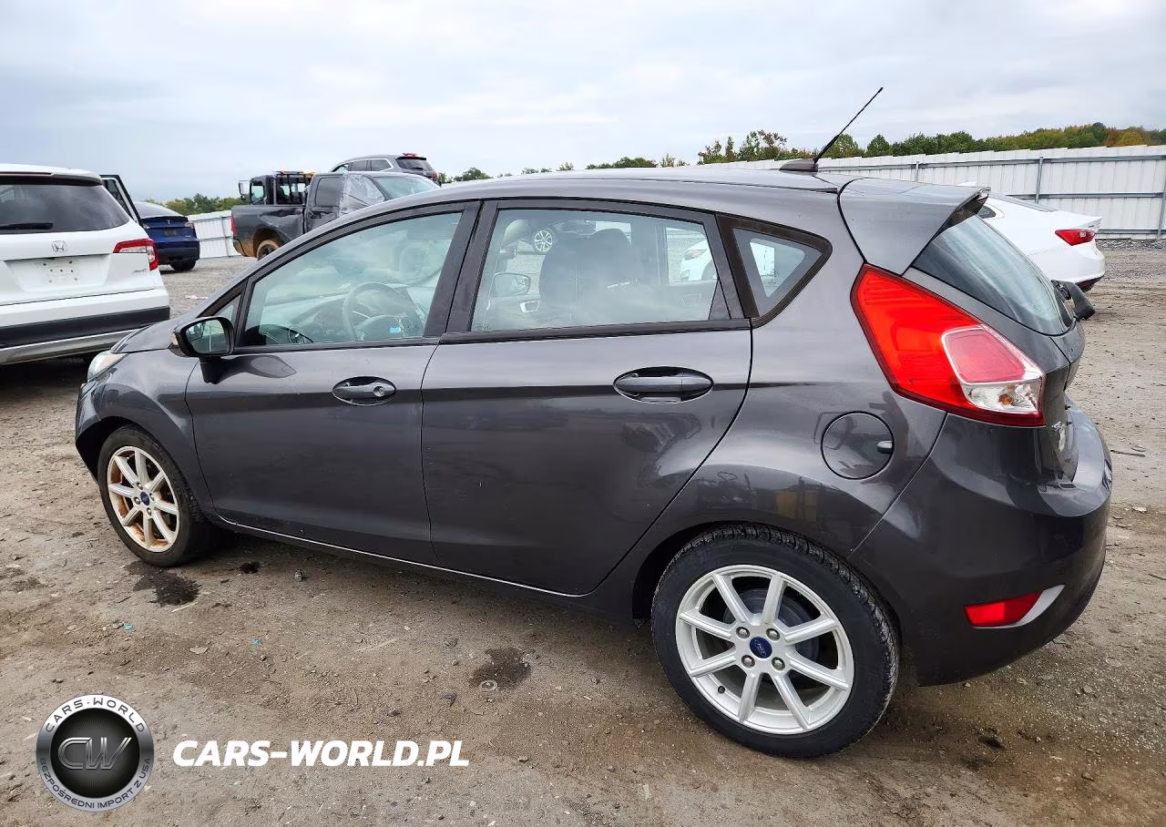 2015 Ford Fiesta Se VIN:3FADP4EJ4FM132731 - 2