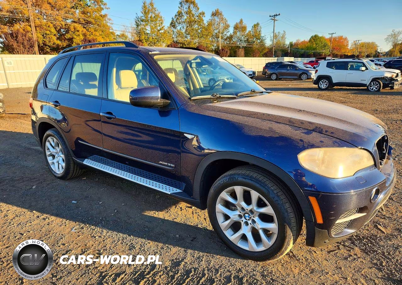 2012 BMW X5 xDrive35I VIN:5UXZV4C53CL751683 - 4