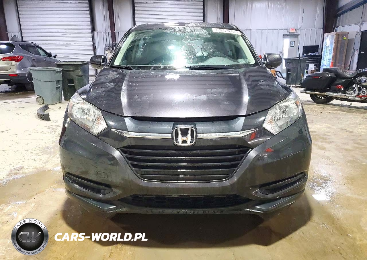 2018 Honda Hr-V Lx VIN:3CZRU6H30JG721956 - 5