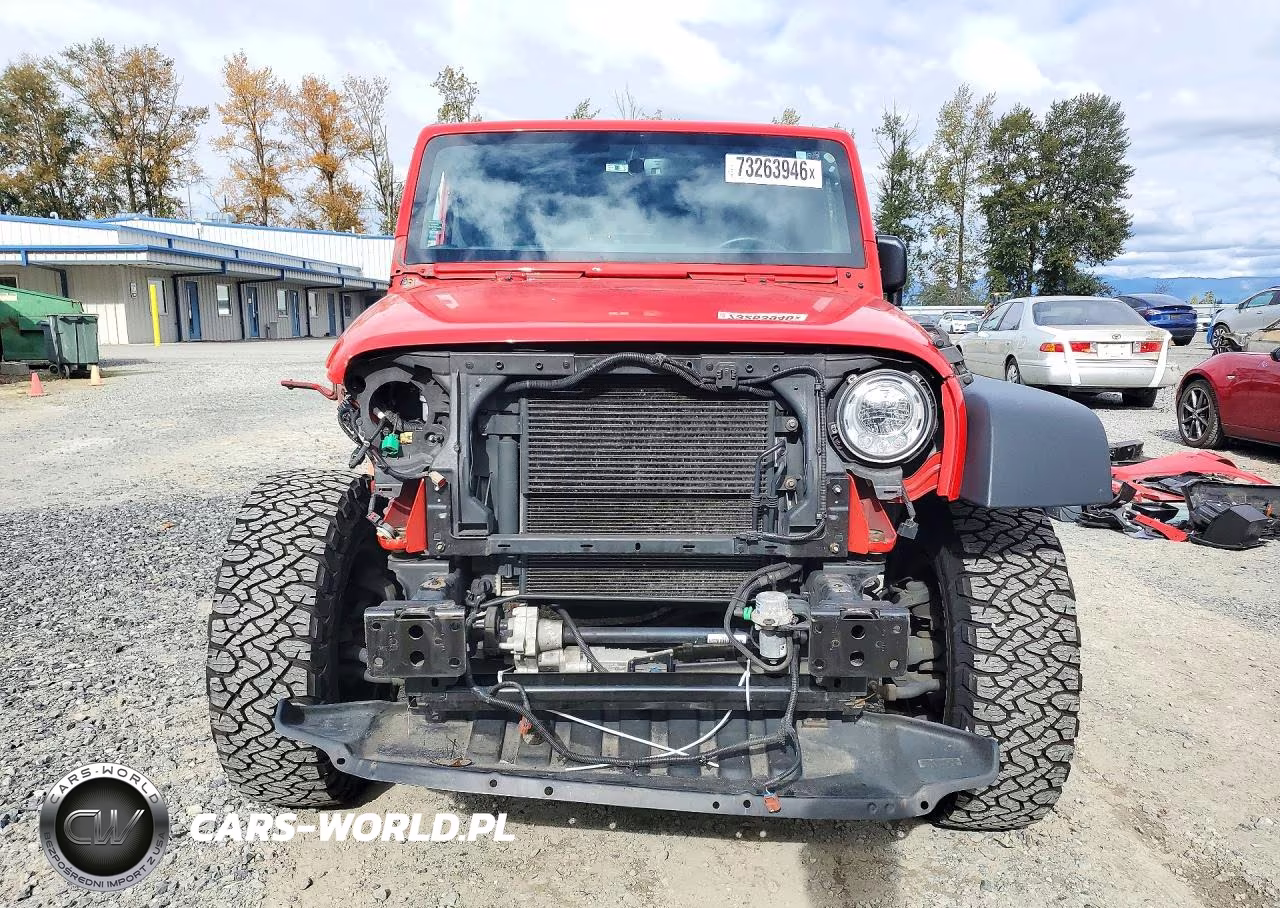 2017 Jeep Wrangler Unlimited Rubicon VIN:1C4BJWFG3HL666275 - 5