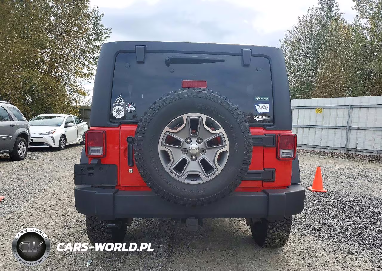 2017 Jeep Wrangler Unlimited Rubicon VIN:1C4BJWFG3HL666275 - 6