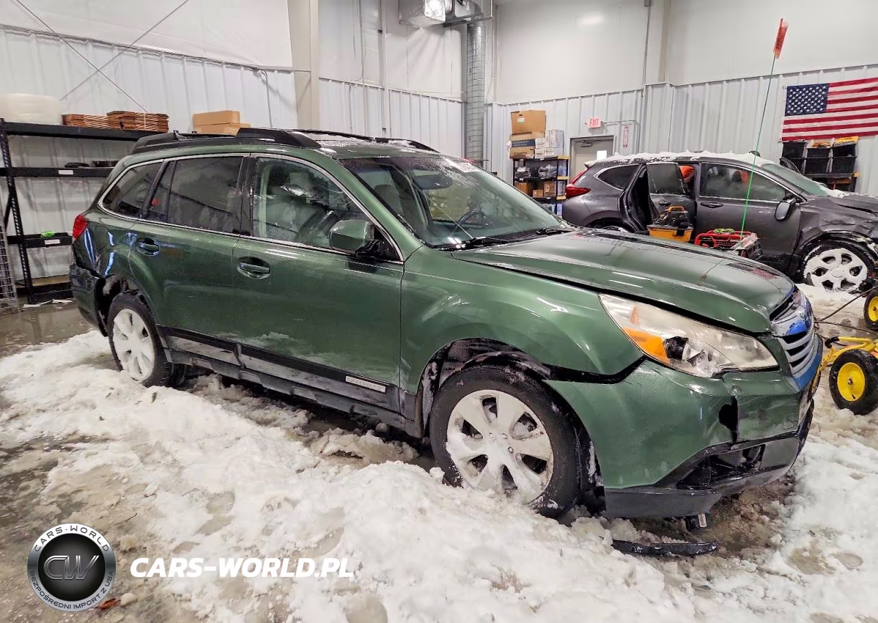 2011 Subaru Outback 2.5I Premium VIN:4S4BRCGC3B3316442 - 4