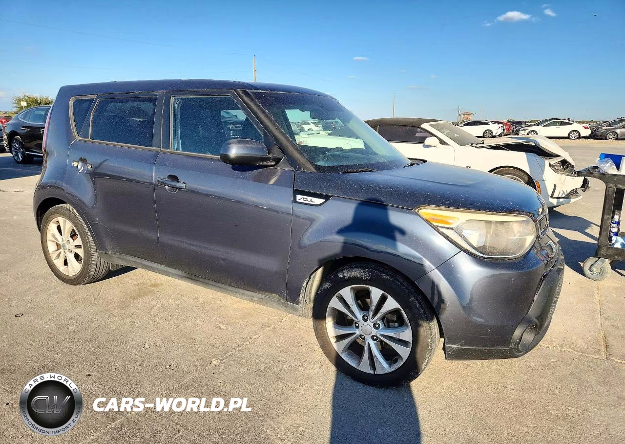 2015 Kia Soul + VIN:KNDJP3A56F7133132 - 4