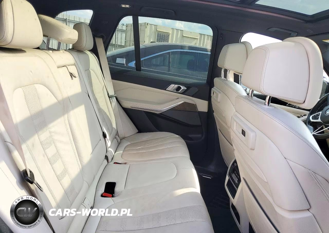 2020 BMW X5 M50I VIN:5UXJU4C01L9C22284 - 11