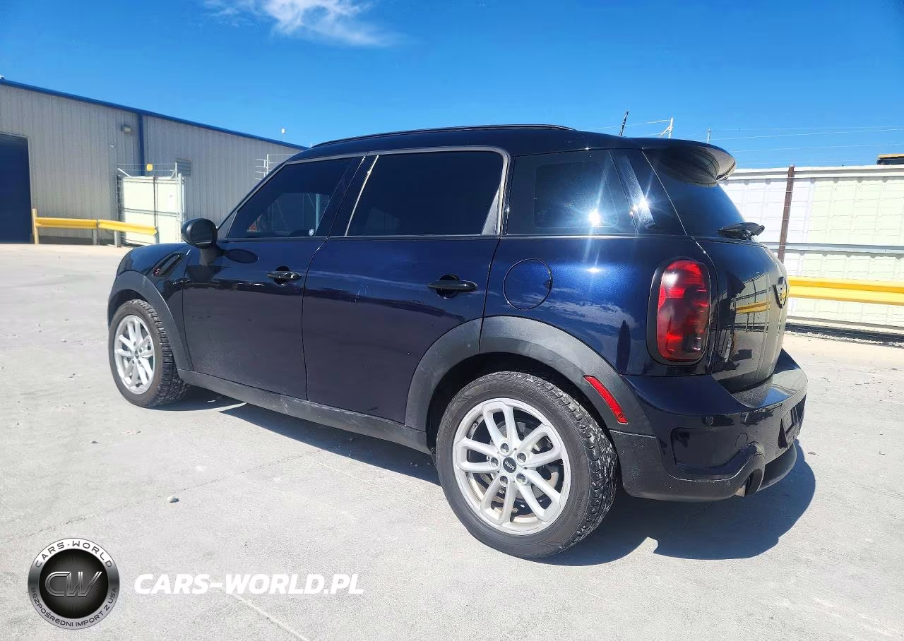 MINI COOPER S C VIN:WMWZC3C58GWT10540 - 2