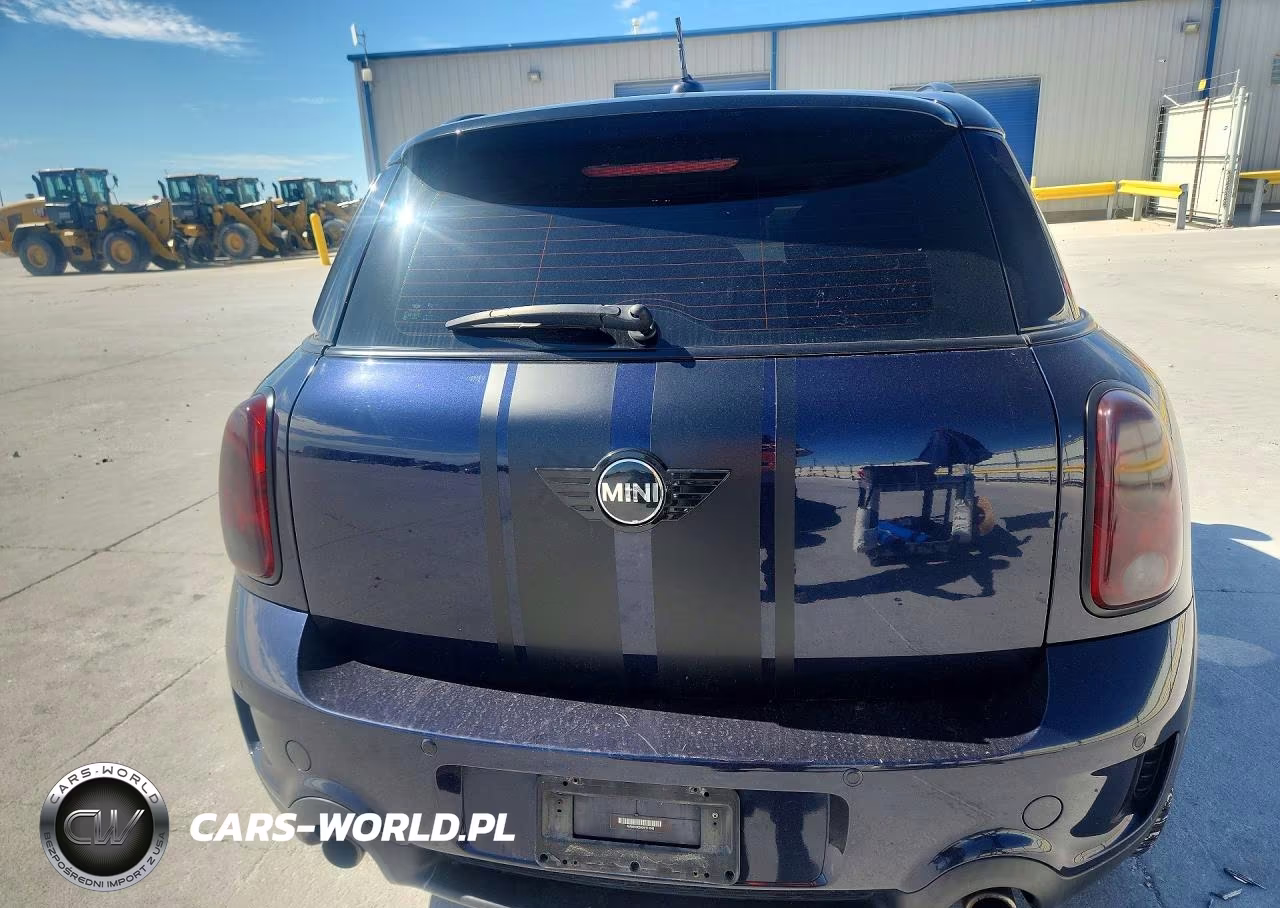 MINI COOPER S C VIN:WMWZC3C58GWT10540 - 6